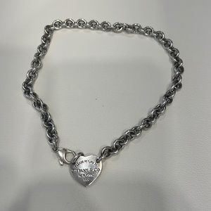 Tiffany choker